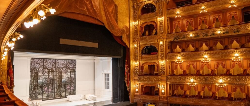 opera